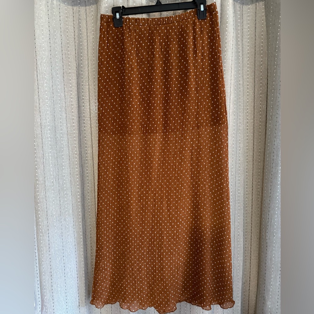 Forever 21 Tan Maxi Skirt with Cream Dots